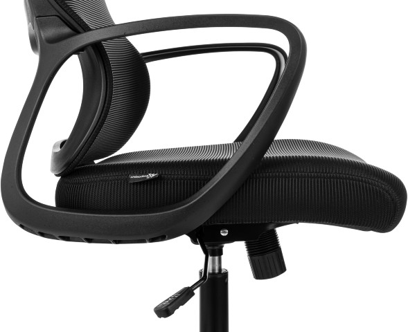 Кресло руководителя Бюрократ Wise