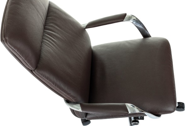 Кресло руководителя Бюрократ _VEGA 